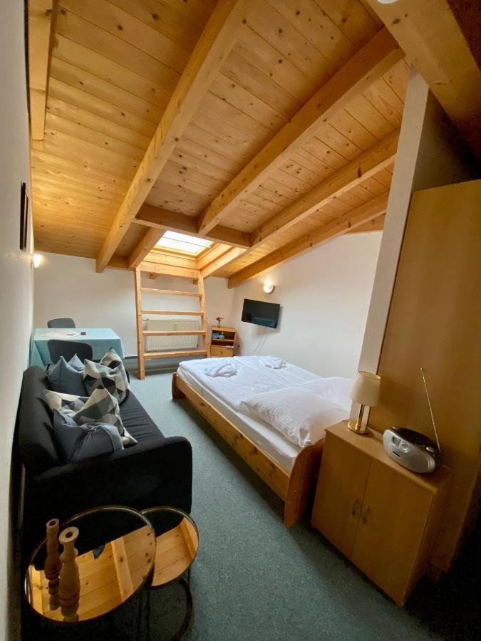Haus Seewind Warnemuende Росток Экстерьер фото