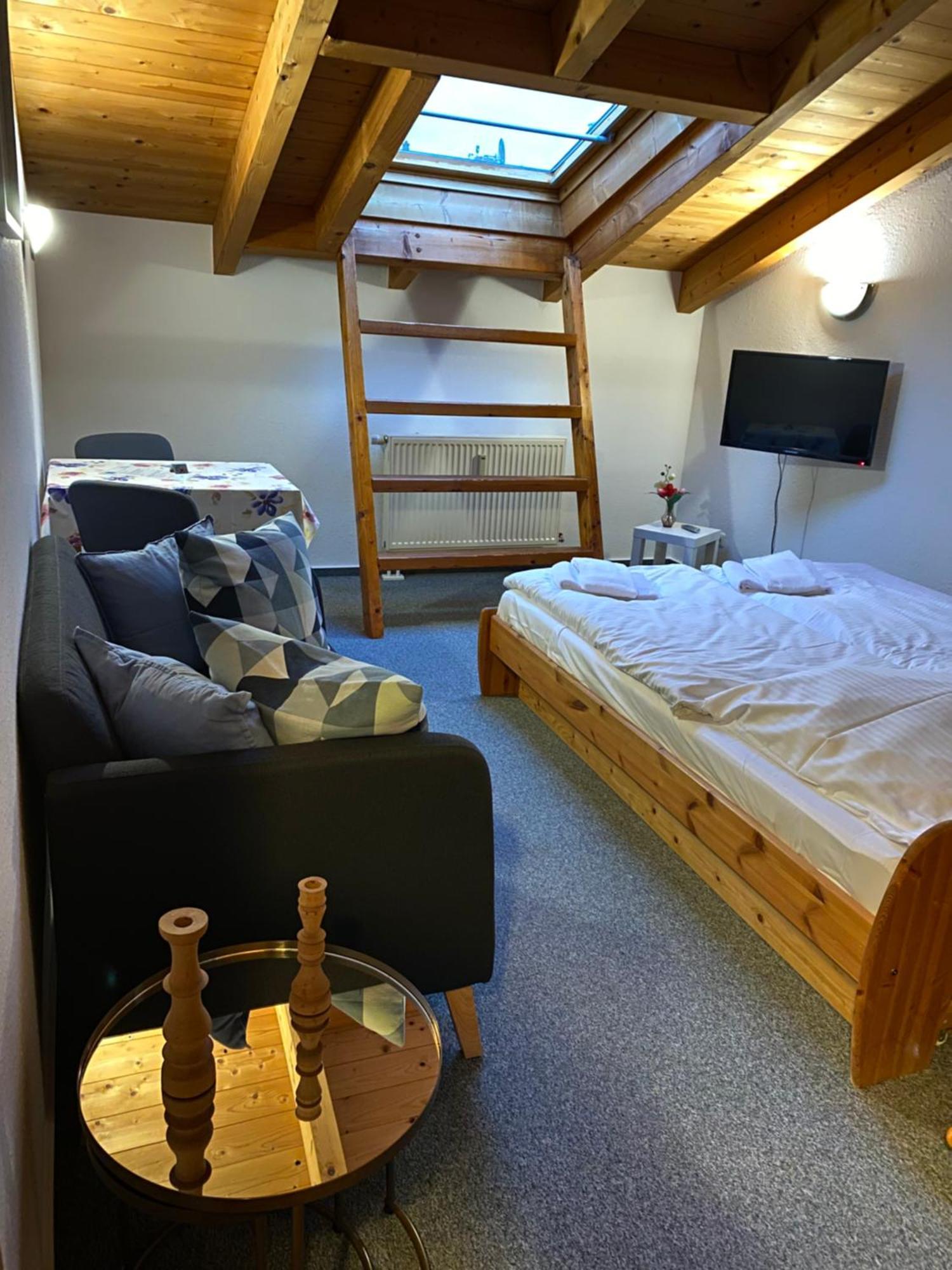 Haus Seewind Warnemuende Росток Экстерьер фото